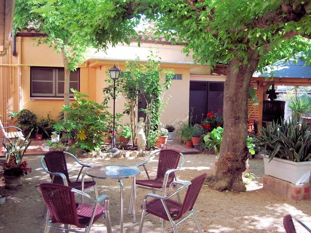 ** Gæstehus Hostal Fabrellas Caldes de Malavella Spanien