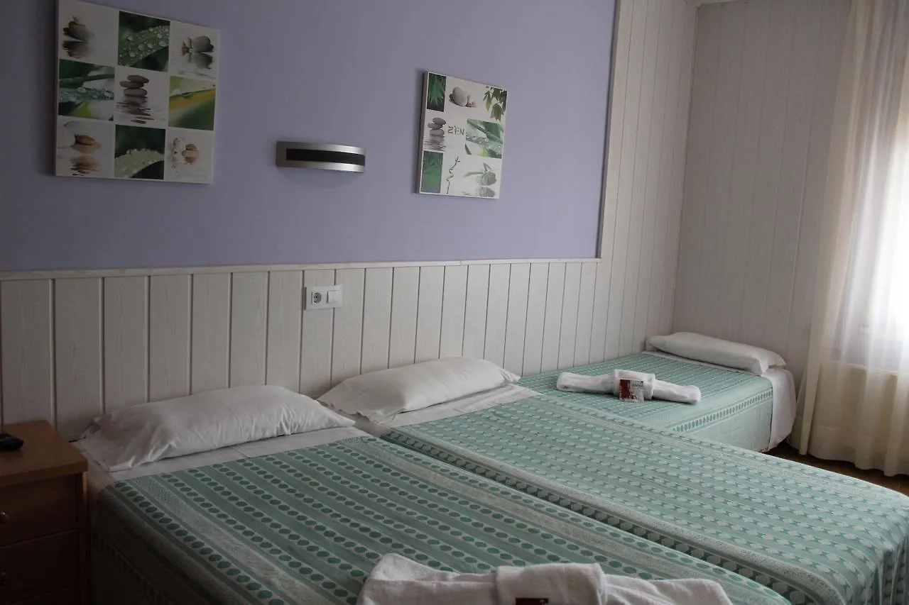 ** Gæstehus Hostal Fabrellas Caldes de Malavella Spanien