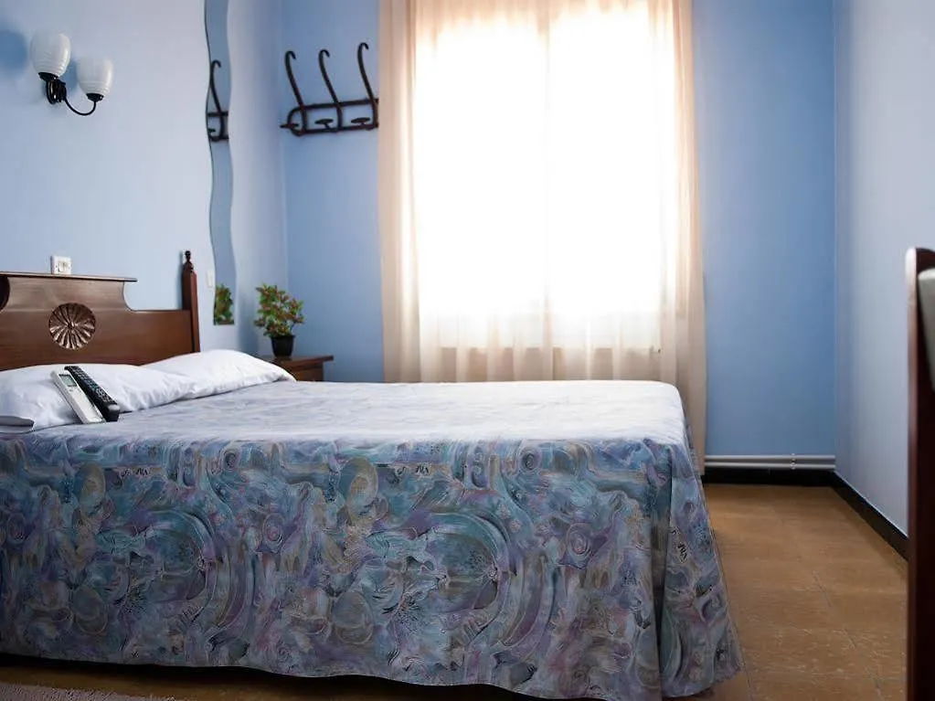 Guest house Hostal Fabrellas Caldes de Malavella