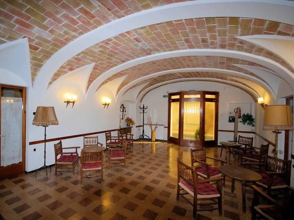 Gæstehus Hostal Fabrellas Caldes de Malavella