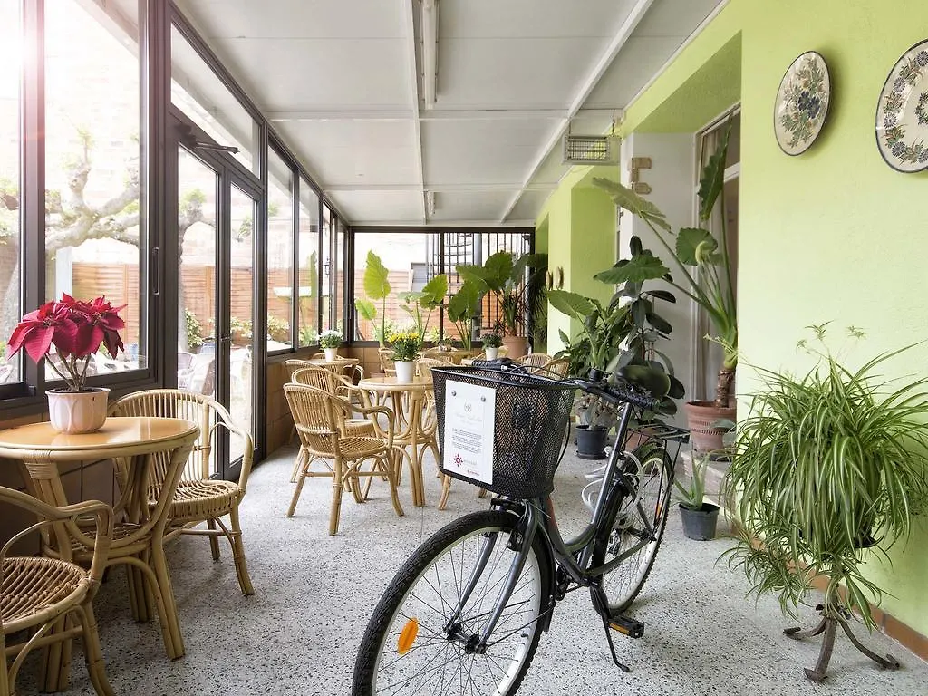 Hostal Fabrellas Кальдас-де-Малавелья